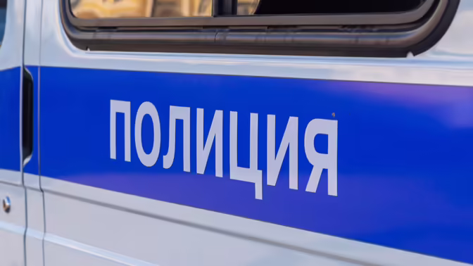 Автобус с детьми врезался в грузовик в Сибири, есть погибший