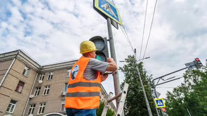 В 12 округах Подмосковья починили светофоры