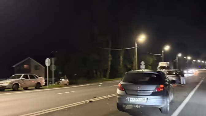 ДТП с Lada Largus и Opel во Владимире перекрыло полосу