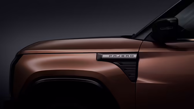 Возвращение Pajero, электрический Range Rover и обновленный Avatr: автоновинки недели