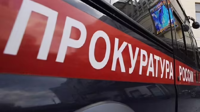 Машина утонула в водоеме: погибли три человека