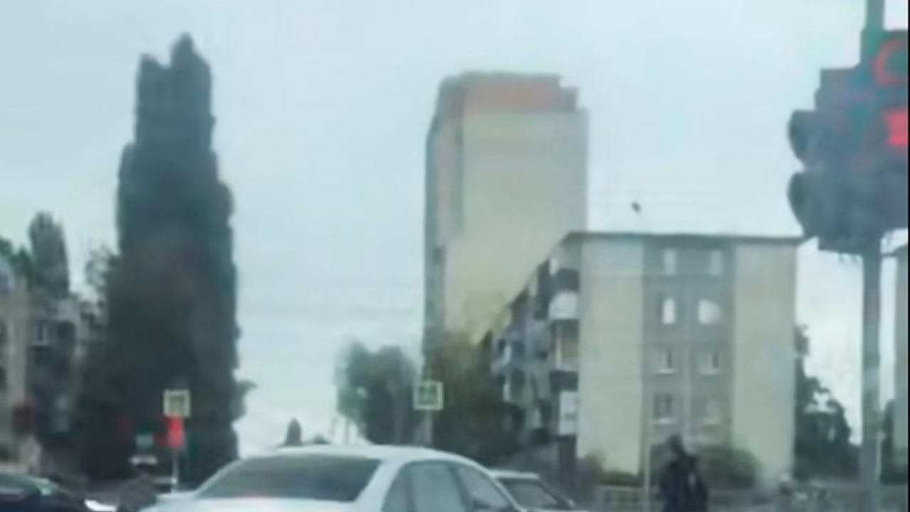 В Липецк водитель из соседней области оштрафован за въезд на тротуар через переход