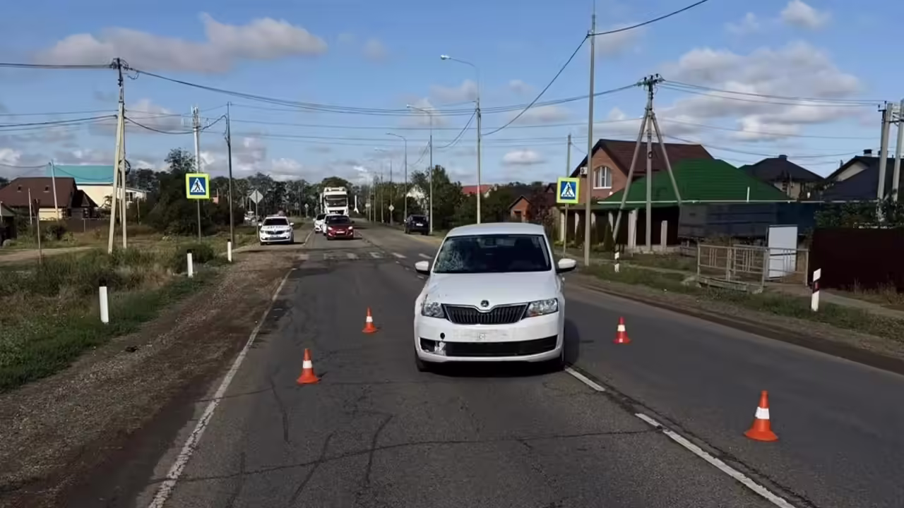 На Кубани девушку на пешеходном переходе насмерть сбила легковушка