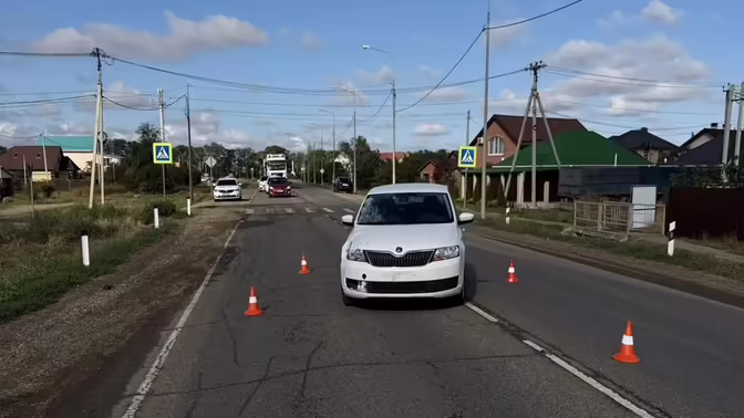 На Кубани девушку на пешеходном переходе насмерть сбила легковушка