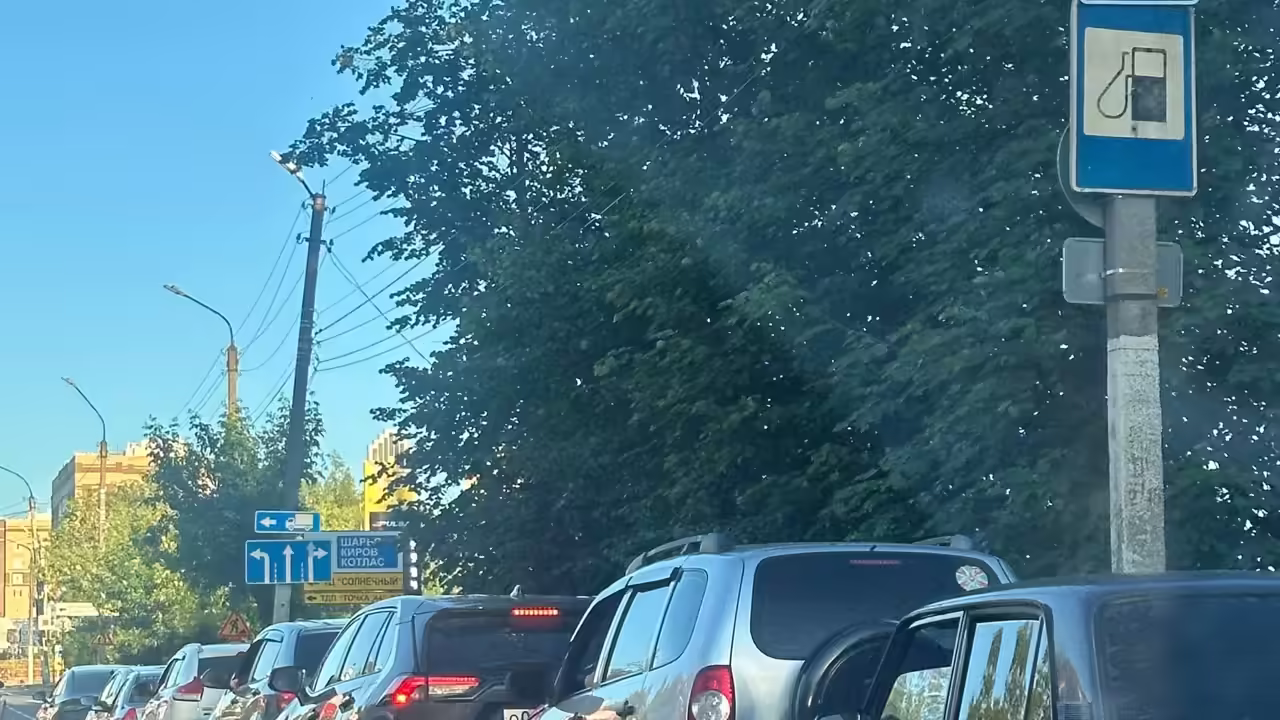 Бензин в Костромскую область везут из других регионов, как раньше в Москву