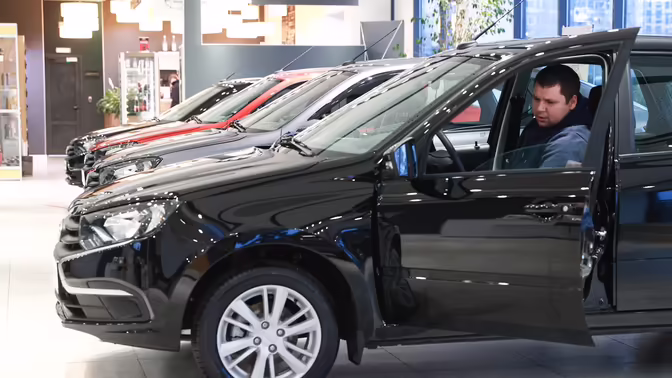 Эксперт Ярыгин объяснил августовское снижение продаж автомобилей