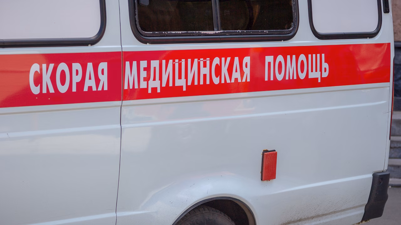 В Кемерове автомобиль наехал на девочку