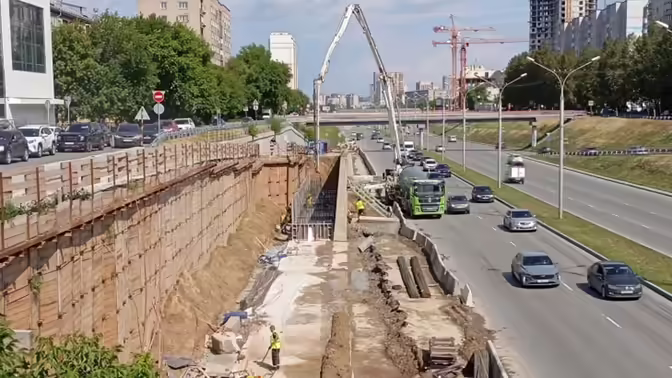 Капремонт рухнувшей подпорной стенки начали на Ипподромской в Новосибирске
