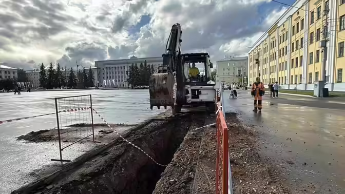 В Кирове готовят ливневую канализацию к зиме