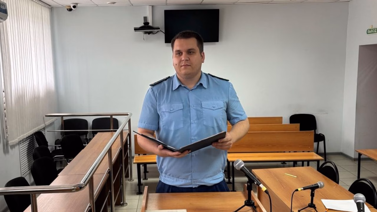 В Почепе трое водителей с диагнозами алкоголизма и наркомании ездили за рулём