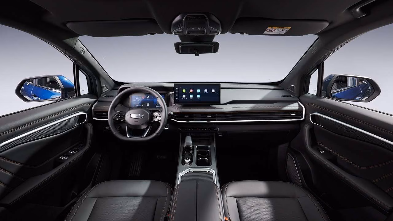 Geely в сентябре повысила цены на четыре популярных кроссовера