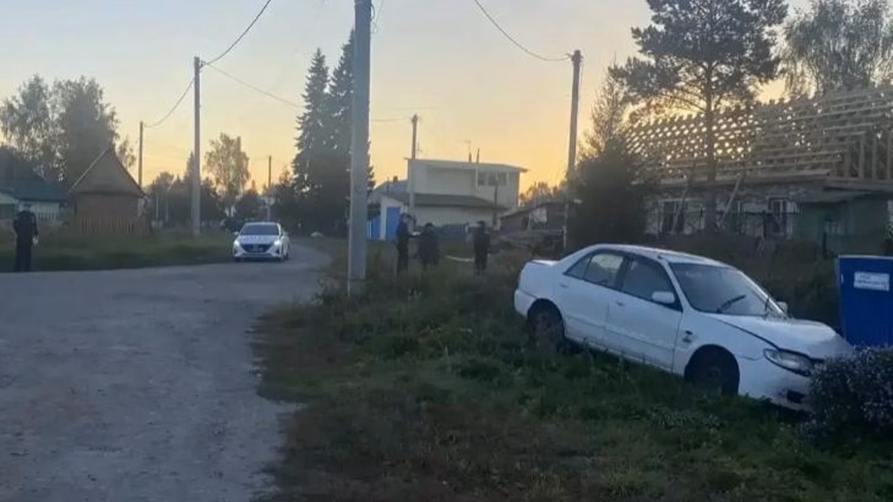 Водитель Mazda погиб под Искитимом из-за ухудшения самочувствия за рулем