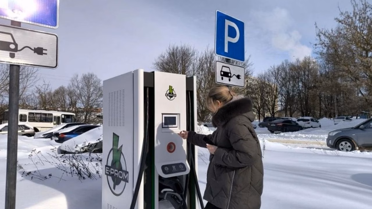 В Орловской области ужесточили правила ввода зарядок для электромобилей