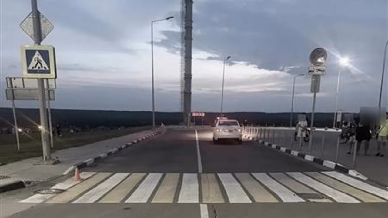 Несовершеннолетний самарец на питбайке сбил двух девочек и сбежал с места ДТП