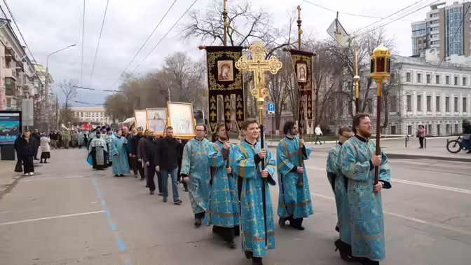 В центре Воронежа 13 сентября ограничат движение из-за Крестного хода